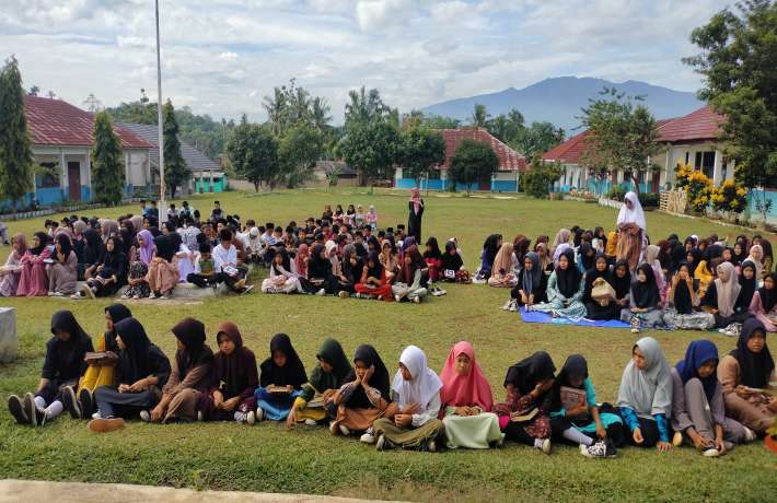 Pesantren Kilat SMP Negeri 1 Abung Tinggi: Menumbuhkan Akhlak Mulia di Bulan Suci